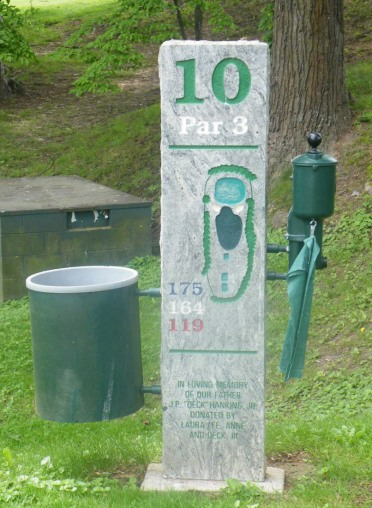 Hole 10 tee marker